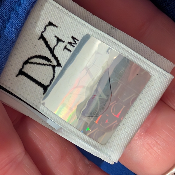 DIANE VON FURSTENBERG Glennis 100% Silk Wrap Maxi Dress in Cornflower Blue - Picture 8 of 13